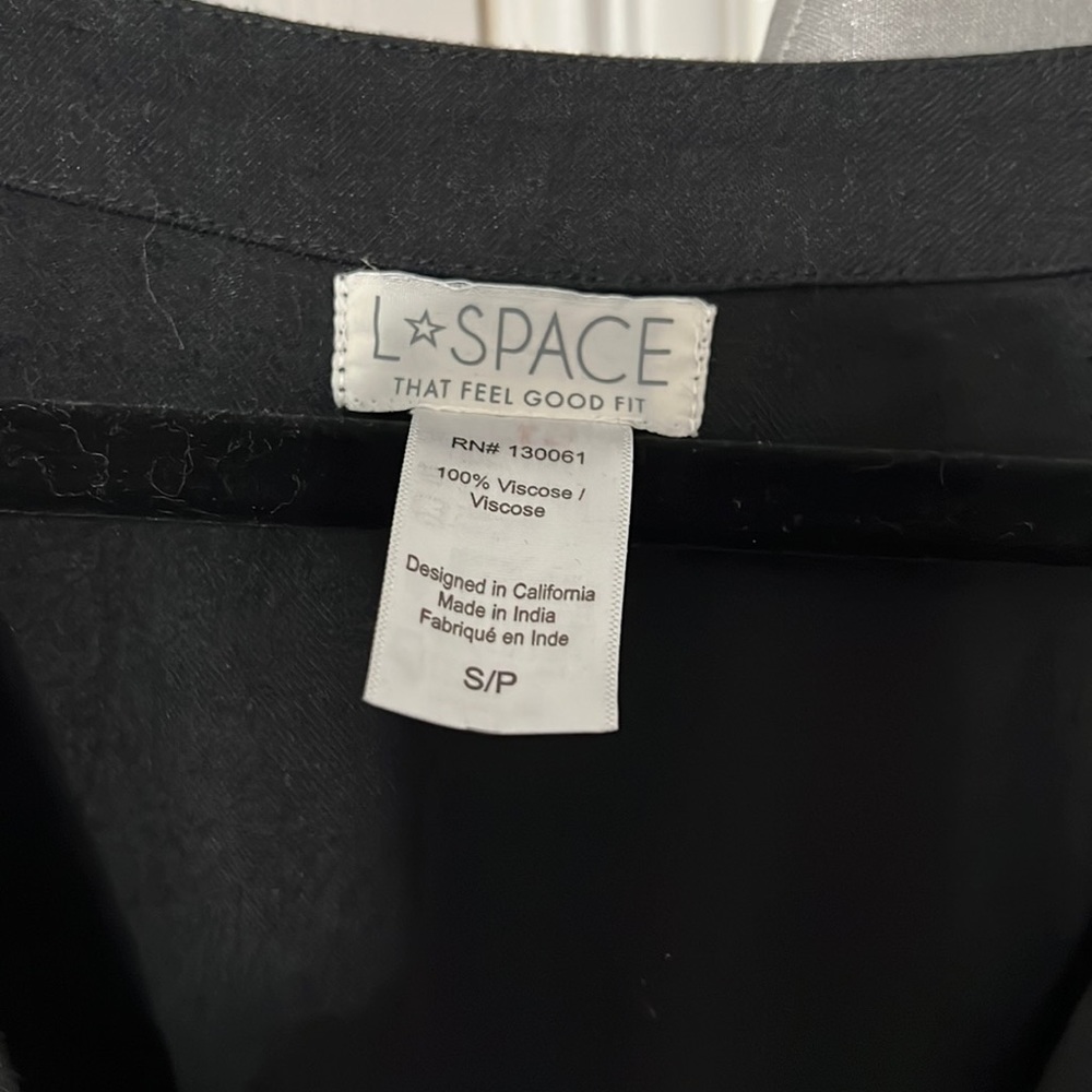 NEW!! L*Space Wrap Front Swim Cover Romper Black Size S - Picture 3 of 6